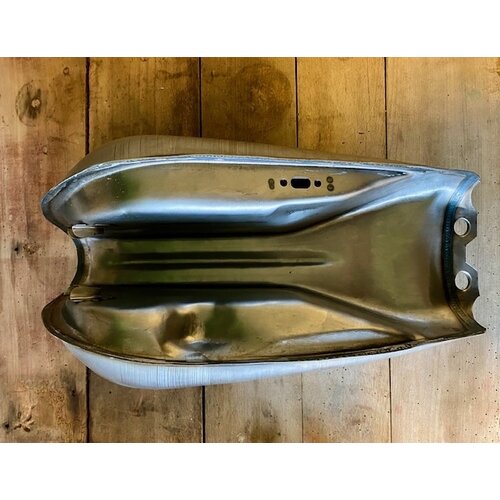 Réservoir de carburant style Suzuki 9L Type 11