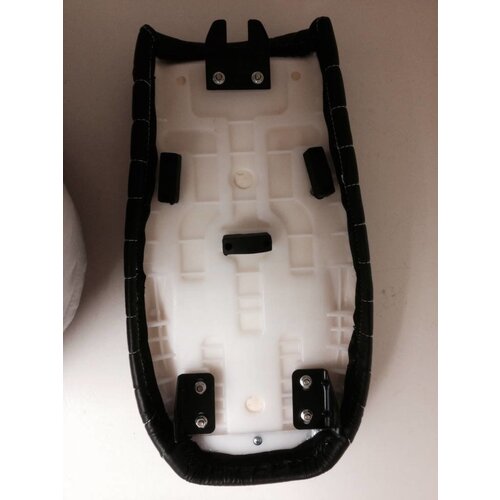 Tuck N' Roll Brat Sitzbank Black 18