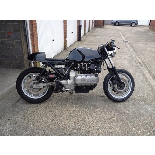 Cafe Racer Sitzhöcker Type 10