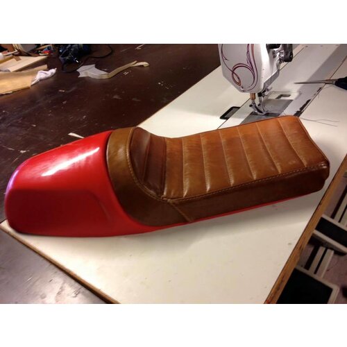 Imola Cafe Racer Seat Type 4