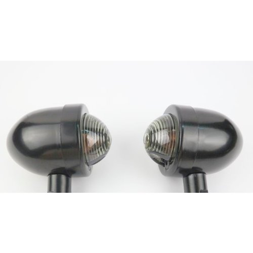 Clignotants noirs avec lentille fumée type "Bullet"