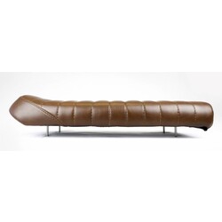 51cm - 20cm Brat seat Extra flat upswept  - Bruin type 2