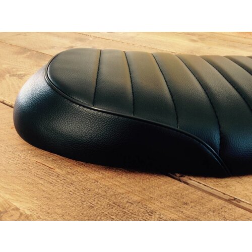 Tuck N' Roll Brat Seat Black on Black Type 42