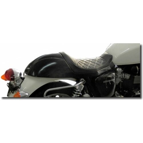 C.Racer Sand Tuck N' Roll Triumph Bonneville 2008+ Seat 55
