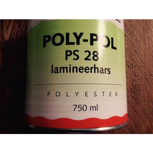 Polyester Kit 750 ML / 1M2
