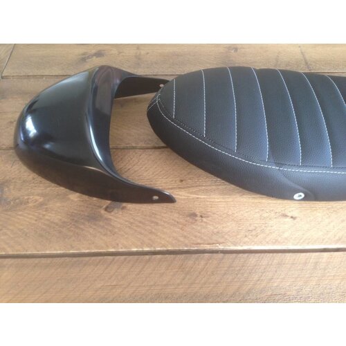 C.Racer SR Seat Tuck 'N Roll Black 74