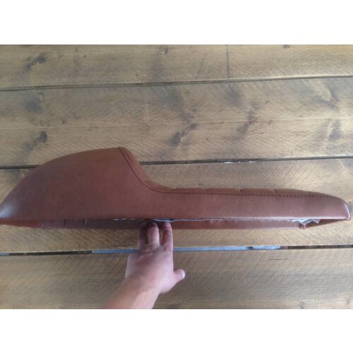 C.Racer Cafe Racer Seat Tuck N' Roll Vintage Brown 76