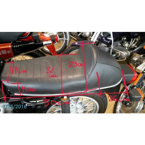 Giuliari Cafe Racer Replica Seat for BMW /7