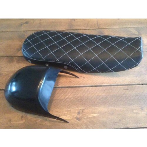 CX500 Sitzbank Diamond Schwarz 83