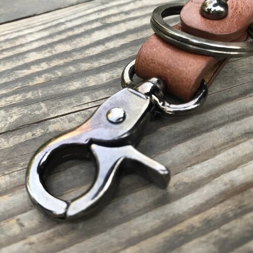 Trip Machine Key FOB - Vintage Tan + geoxideerd zwart