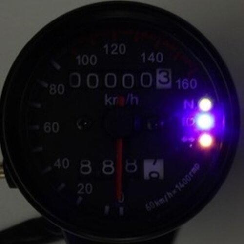 Compteur de vitesse noir avec 3 témoins lumineux