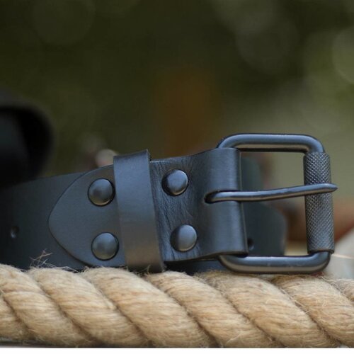 Trip Machine Ceinture noire avec un ardillon