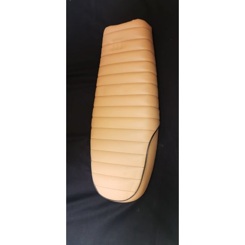 Classic Brat Seat Tuck 'N Roll Brown 84