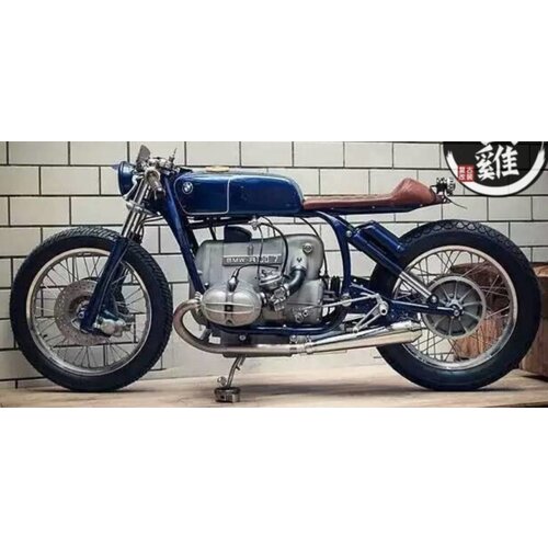 Retro Racing Style Fuel Tank with Accessories Type 1