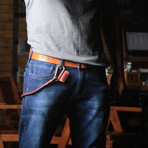 Trip Machine Gevlochten sleutelhanger -Cherry rood