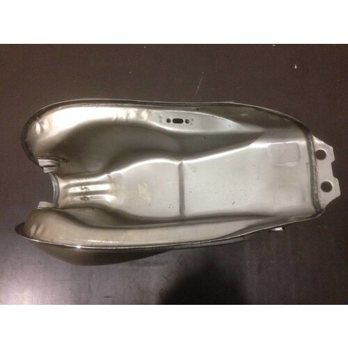 Tank mit Zubehör Type 6