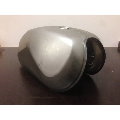 Fuel Tank with Accessories Type 6