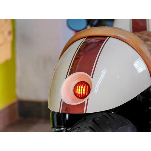 1,65 "Mattschwarz Mini CNC Prison LED Stop / Rücklicht