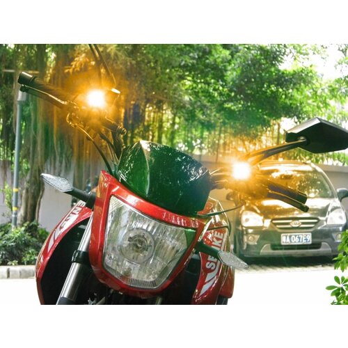 Built-In Turn Signals Black