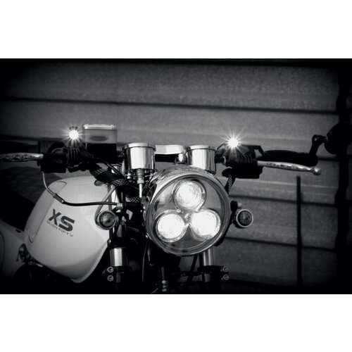 6.75" Chrome Cyclops Headlight Type 2