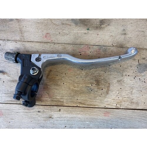 Domino 22MM Clutch Lever Aluminium / Black