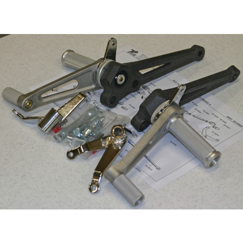 Tarozzi Moto Guzzi Commandes reculées Knurled Fixé