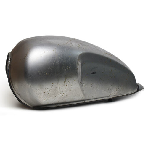 Scrambler Style Fuel Tank 13L with kneedents
