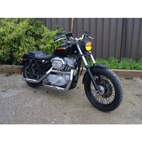 5,75" Yellow Bates Style Headlight Bottom Mount Black