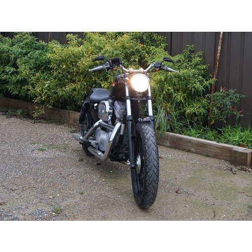 5,75" Bates Style Headlight Bottom Mount Chrome