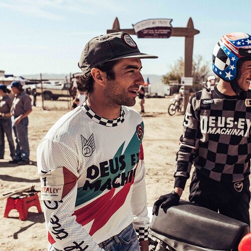 Curlewis Moto Jersey Black