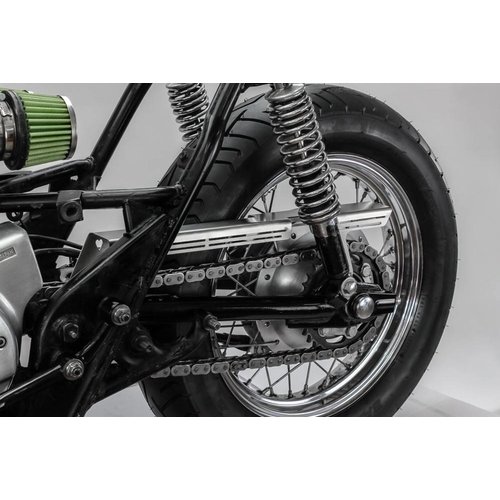 Yamaha XS650 - Kettenschutz "Geschlitzt"