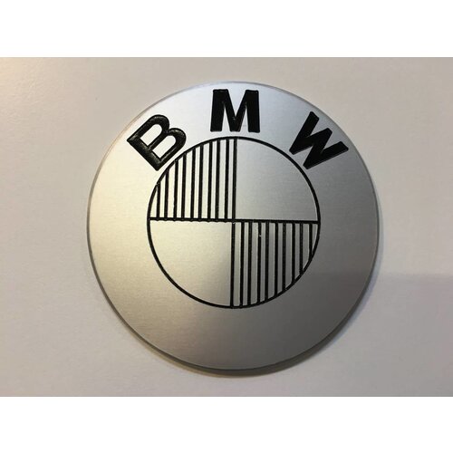 Emblèmes BMW 70MM faits à la main et brossés, type 3