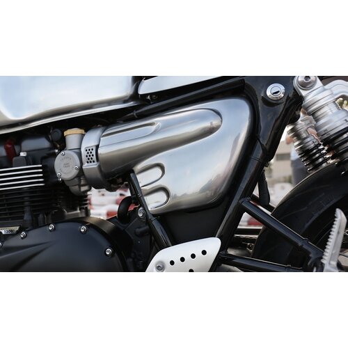 Side Cover "Dakota" For Thruxton