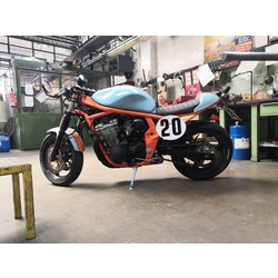 Suzuki GSF 600 S Bandit Cafe Racer