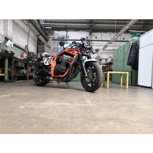 Suzuki GSF 600 S Bandit Cafe Racer