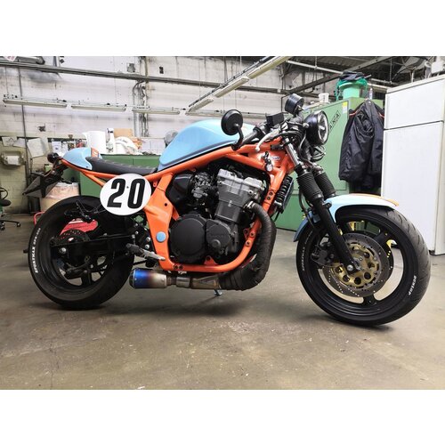 Suzuki GSF 600 S Bandit Cafe Racer