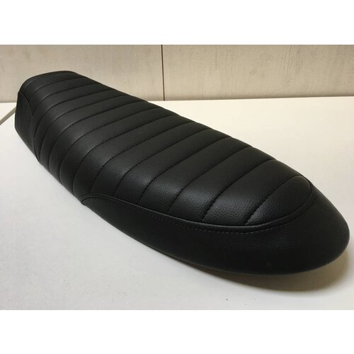 C.Racer Scrambler Seat Tuck 'N Roll Zwart 8