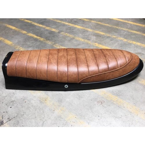 C.Racer Scrambler Sitz Tuck 'N Roll Braun Typ 9