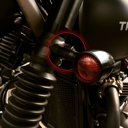 Motone 8mm Black Turn Signal Brackets - for LC Triumphs