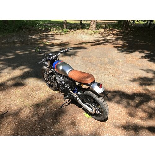 ‘Bare Metal Scrambler’  Honda SLR 650