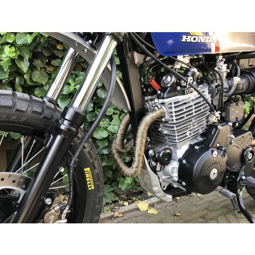 ‘Bare Metal Scrambler’  Honda SLR 650