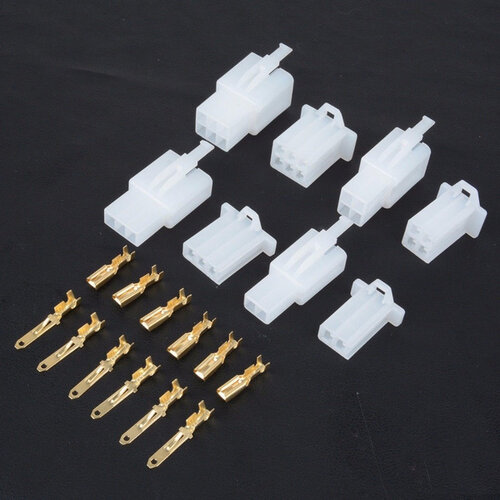380 piece Electronics Wire & Connector Set