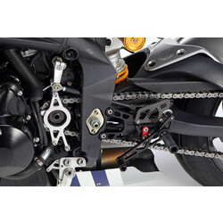 Triumph Daytona/Street Triple <12 Kit de commandes reculées Noires