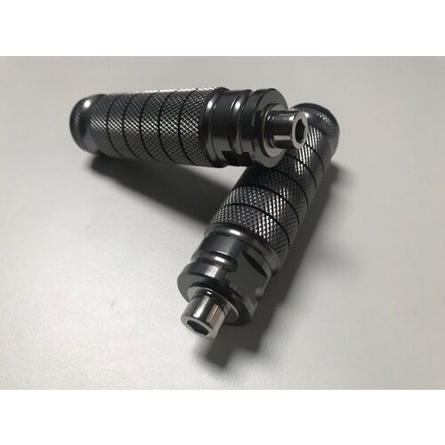Metal Foot pegs (Please choose your colour)