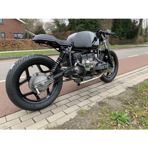 MAD Exhaust BMW R-Serie Bobber Slashcut Exhaust System