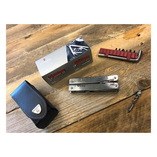 Roeg X VICTORINOX SWISS ROAD TOOL