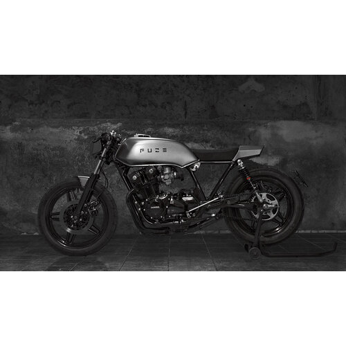 Custom 1982 Honda CB 750 F