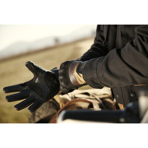 FUEL Guantes Triple Crown