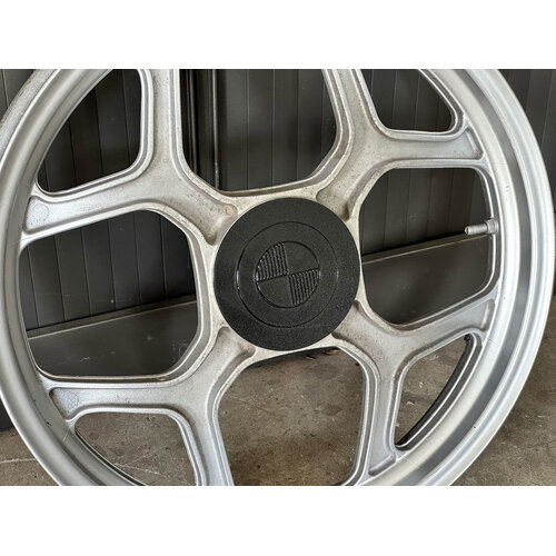 Enjoliveur | BMW série K (Choisir une Variante)