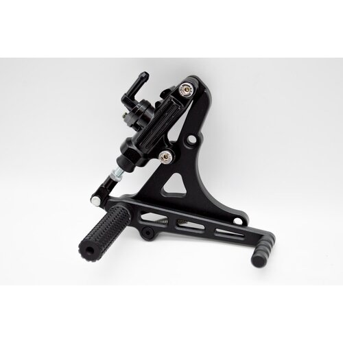 Pedane Pedane Pilota Anteriore per BMW K100/K75/K1100 Cafe Racer | Corto, Nero